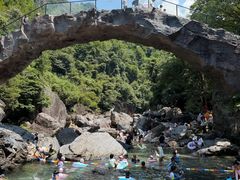 -石台牯牛降景区