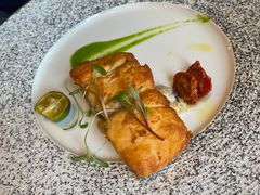 煎三文鱼-YUE·6·西式融合餐厅(外滩六号店)