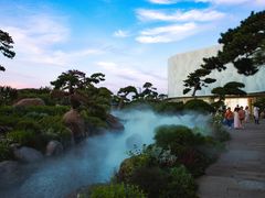 -罗红摄影艺术馆