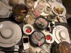 -雍和会海鲜姿造自助(湖东路店)