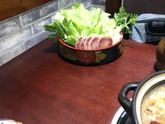 -菌之家·专业纯野生菌火锅·特色炒菌