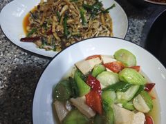 -嘎洒汤锅·花腰傣美食