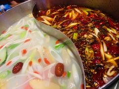 -乐山串串香老火锅(鼓楼店)