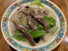 -清真·玛丽亚新疆菜主题餐厅(浙江中路店)
