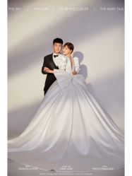 -二十一世纪婚纱摄影(省府前街店)