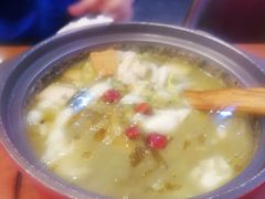 -周鱼小馆石锅酸菜鱼(活力汇店)