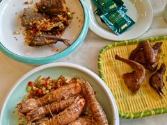 -五谷芳乳鸽王(梅沙老店)