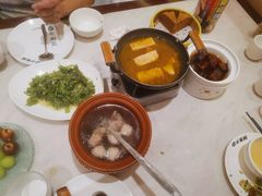 -小菜园新徽菜(无锡金悦广场店)