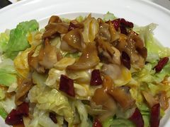 -赶海部落海鲜城(海阳路店)