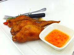 鲜虾胶酿脆皮鸡翅-港丽餐厅(杭大店)