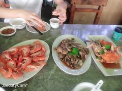 -四川小胡子海鲜(丁村万人海鲜广场店)