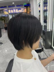 -Coo Hair salon