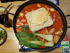 年糕火锅-源味屋韩式火锅&炸鸡(鼎城当代商城店)