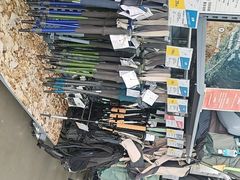 -迪卡侬(西华店)