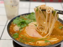 -肥汁米蘭香港米线(长宁来福士店)