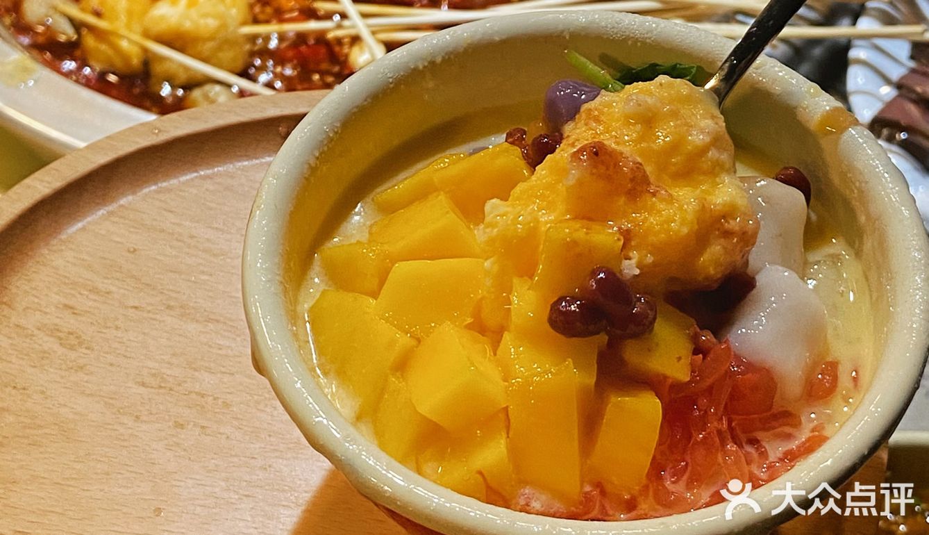 这家火锅店的红糖糍粑简直天花板！