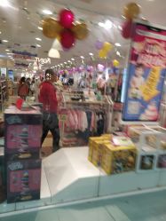 -婴知岛(绿宝广场店)