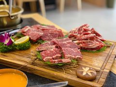 -臻牛烤肉