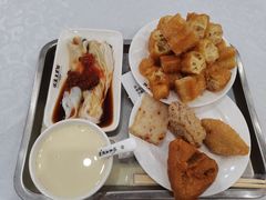 -冰泉豆浆馆(白云山总店)