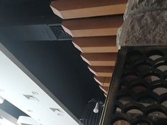 -乔家小院•本地小海鲜•非遗驴肉(万年泉路店)