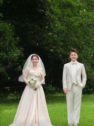 -麦田·婚纱摄影(天河新天地店)