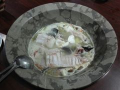 -姚记抚仙湖石锅鱼庄