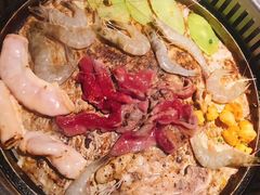 -烤圣自助美食音乐餐厅