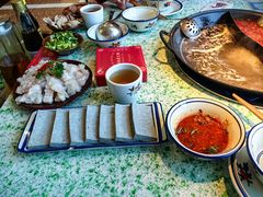 -鸿姐老火锅(疁城新天地店)