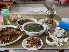 -庆岭迎宾园正宗活鱼馆