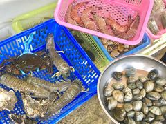 -拉威海鲜市场