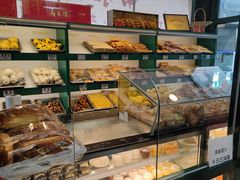 面包甜点陈列柜-南来顺饭庄·清真(南菜园店)