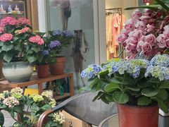 -泉乐坊步行街(烟酒特产平价超市店)