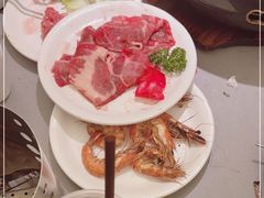 -山焱·炭火自助烤肉(周浦万达店)