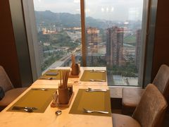 靠窗位-都会尚膳·海鲜自助餐厅(重庆万豪酒店)
