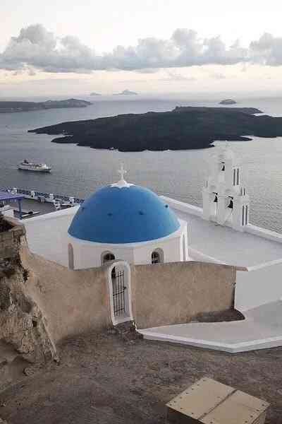 伊莫洛维里小镇-"来圣托里尼就是逛各种小镇,这里风景好,生.