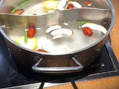 -呷哺呷哺(常营华联店)