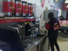 -沪上阿姨·精选茶饮(烟台万达广场店)