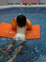 -沫奇婴幼儿水育馆(青山湖万达店)