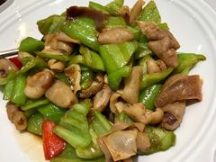尖椒鱼肚-味茂·老船夫1927(东海东路店)
