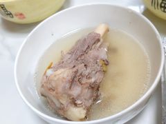 -周震馄饨