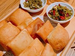 包儿萨克夹咸菜-葡萄集|滋味新疆菜·精酿酒馆(瑞豪酒店)