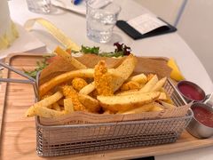 -ins森林童话餐厅coffee&bistro
