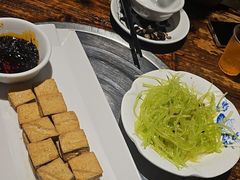-谢氏老金口渔村(王家墩店)