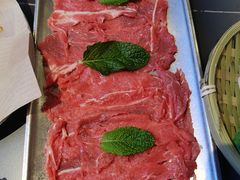 -由衷贵州酸汤牛肉火锅(新桥店)