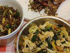 -醉美东江·三文鱼·烧鸡公