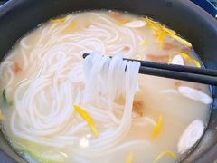 -桥香园过桥米线(国贸店)