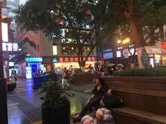 -八一好吃街·高品美食广场