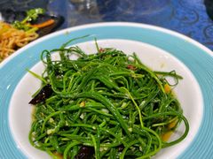 -乡村馕坑肉·烧烤·新疆菜·本地人更爱吃(阿勒泰首店)