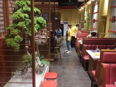 -牛村来人潮汕牛肉火锅(西单店)