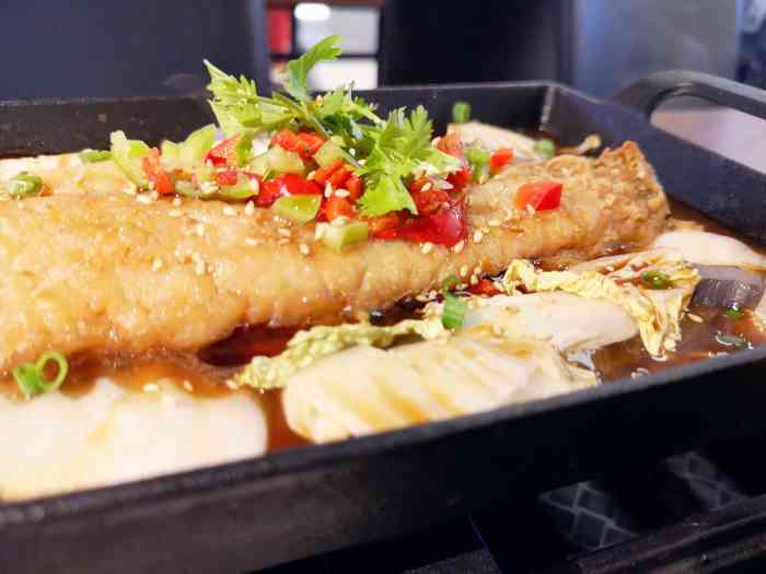 大萌鱼无骨烤鱼捞饭(新街口店)-"环境一般,但是味道不错价格不错,强烈